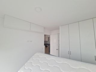 Foto 3 de SE ALQUILA DEPARTAMENTO SEMI AMOBLADO EN SURQUILLA A PASOS DEL OPEN PLAZA