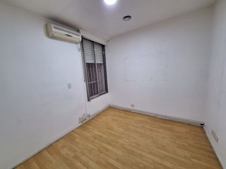 Foto 7 de IMPECABLE OFICINA DE 117 M2 SOBRE AV. CORDOBA
