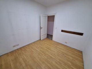 Foto 9 de IMPECABLE OFICINA DE 117 M2 SOBRE AV. CORDOBA