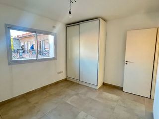 Foto 8 de Duplex en alquiler en Paso del Rey Norte