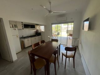 Foto 4 de Se alquila Casa Quinta Barrio Las Flores