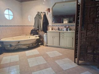 Foto 16 de VENTA Casa antigua  de 7 ambientes en Almagro