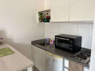 Foto 4 de MONOAMBIENTE ALQUILER LOMAS DE ZAMORA CON COCHERA