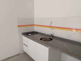 Foto 3 de Alquiler monoambiente con balcon Almagro
