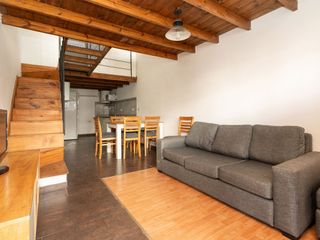 Foto 2 de Venta PH Villa Urquiza PB Monoambiente y entrepiso