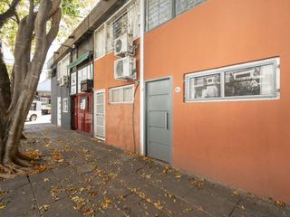Foto 3 de Venta PH Villa Urquiza PB Monoambiente y entrepiso