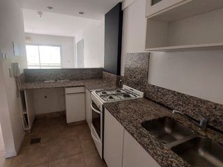 Foto 1 de Alquiler departamento 2 ambientes Villa Urquiza