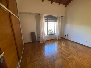 Foto 12 de VENTA CASA 5 AMBIENTES VILLA LUGANO