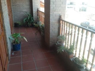Foto 25 de HERMOSA CASA TRES PISOS BARRIO AVENIDA SUR GLLEN