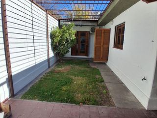 Foto 15 de GODOY CRUZ 2 DORMITORIOS CASA UBICADISIMA CERCA