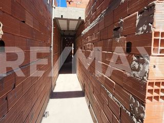 Foto 8 de Venta - Dpto 2 hab. c/ cochera - Plottier