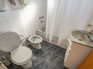 Foto 8 de venta dpto 4 ambientes con balcon villa del parque