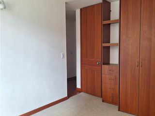 Foto 10 de Venta de Apartamento, La Colina, Bogota