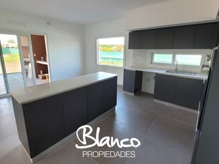 Foto 4 de Casa en Venta en Haras Santa Maria, Escobar, G.B.A. Zona Norte, Argentina