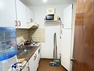 Foto 3 de Departamento un dormitorio con patio enorme en venta en Alberdi