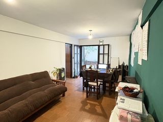 Foto 4 de Departamento un dormitorio con patio enorme en venta en Alberdi