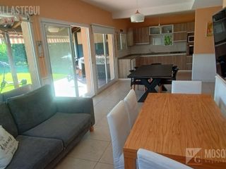 Foto 47 de VENTA Casa en San Eduardo Pilar del Este
