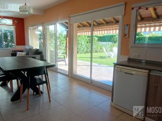 Foto 45 de VENTA Casa en San Eduardo Pilar del Este