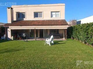 Foto 50 de VENTA Casa en San Eduardo Pilar del Este