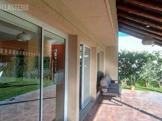 Foto 7 de VENTA Casa en San Eduardo Pilar del Este