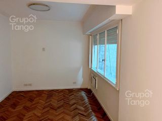 Foto 8 de Departamento en Saavedra venta, 2 ambientes con baulera apto credito