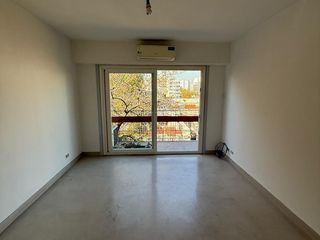 Foto 4 de Departamento en Venta - 2 Ambientes - Paternal