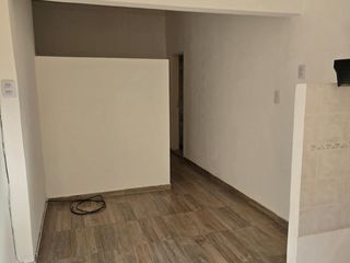 Foto 1 de Departamento en Temperley