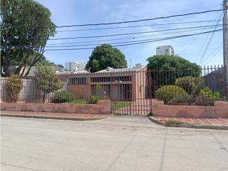 Foto 2 de SE VENDE CASA  CON APARTAMENTO ANEXO EN EL JARDN, SANTA MARTA