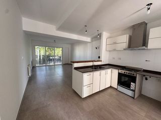 Foto 4 de Alquiler Departamento de Categoría 5ta Sección Mdz