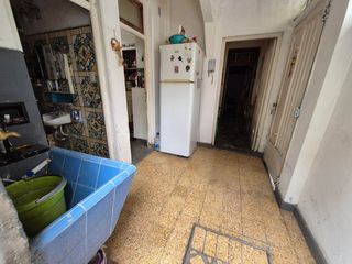 Foto 24 de CASA A RECICLAR 3 AMBIENTES TERRAZA LOTE 14X4.40M