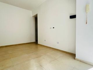 Foto 20 de VENTA DEPTO TIPO PH 2 AMB CON PATIO MUY LUMINOSO!