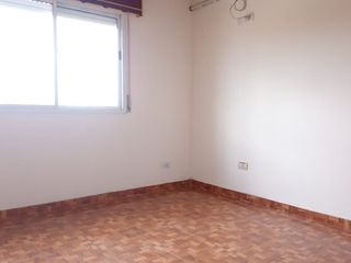 Foto 3 de ALQUILER DEPARTAMENTO 2 AMBIENTES CON TERRAZA