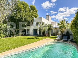 Foto 4 de Venta casa 5 amb en Barrio cerrado Villa Pacheco