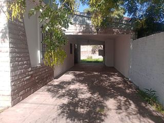 Foto 2 de CASA EN ALQUILER EN MORENO