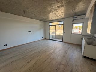 Foto 6 de Departamento 2 ambientes en alquiler en Saavedra