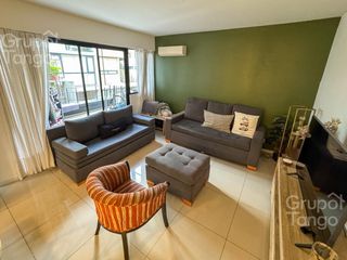 Foto 1 de Venta Departamento Villa Urquiza Dos Ambientes Balcón Pileta APTO CRED