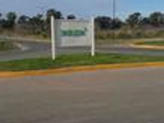 Foto 2 de AVA -Terreno en Hermoso lote interno en Barrio Santa Elena, Pilar del Este.