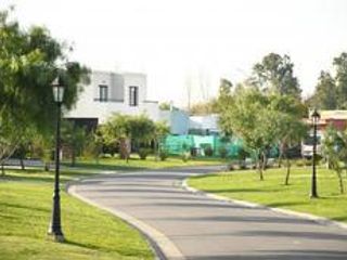 Foto 4 de AVA -Terreno en Hermoso lote interno en Barrio Santa Elena, Pilar del Este.
