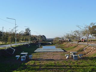 Foto 3 de Venta Terreno de 250m2 en EcoPueblo, Alvear