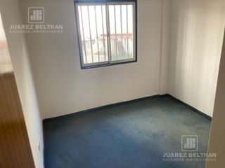 Foto 11 de Departamento en alquiler, 1 dormitorio en barrio Alberdi, expensas bajas