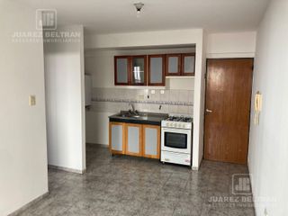 Foto 15 de Departamento en alquiler, 1 dormitorio en barrio Alberdi, expensas bajas