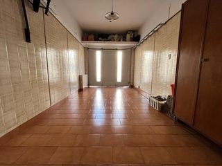 Foto 40 de VENTA - CASA 5 AMB C/GARAGE Y QUINCHO - EXC ESTADO