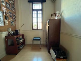 Foto 22 de VENTA - CASA 5 AMB C/GARAGE Y QUINCHO - EXC ESTADO