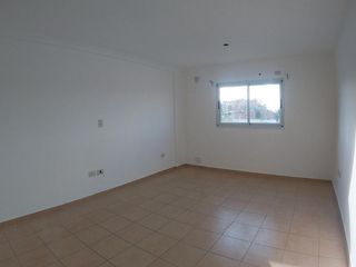 Foto 3 de Departamento - La Plata