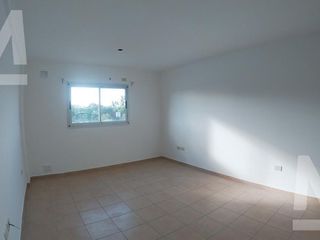 Foto 4 de Departamento - La Plata