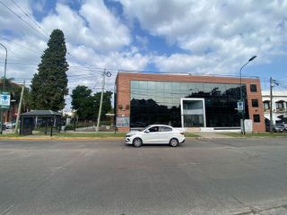 Foto 2 de Oficina en  venta o alquiler en Lomas de San Isidro