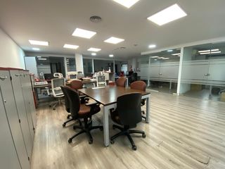Foto 6 de Oficina en  venta o alquiler en Lomas de San Isidro