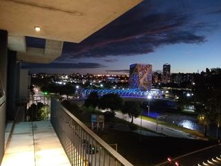 Foto 1 de Departamento con espectacular vista al centro cívico