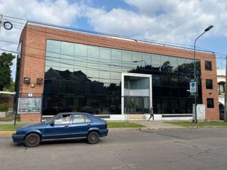 Foto 3 de Oficina en  alquiler en lomas de san isidro