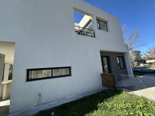 Foto 22 de Casa a estrenar en el barrio Los Eucaliptos - Harás Santa Maria